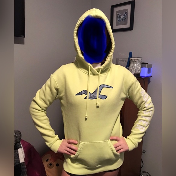 Hollister Tie Dye Logo Graphic Hoodie Sweatshirt, Size Medium - Picture 2 of 5